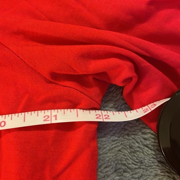 Red long-sleeved top, XL, New - Picture 5 of 6